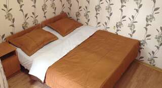 Гостиница Гостевой Дом «На Черноморской» Геленджик Небольшой двухместный номер с 1 кроватью или 2 отдельными кроватями-5